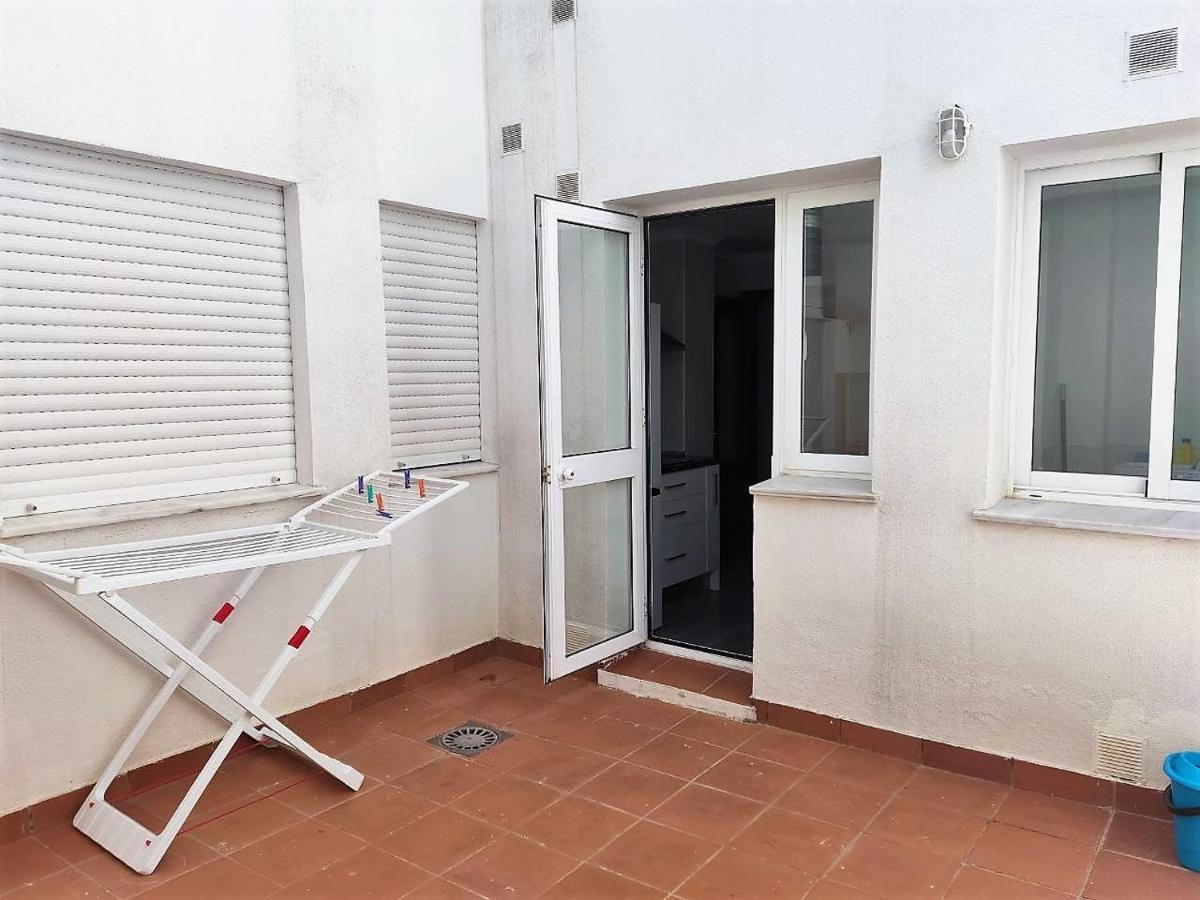 Infantas Apartment *